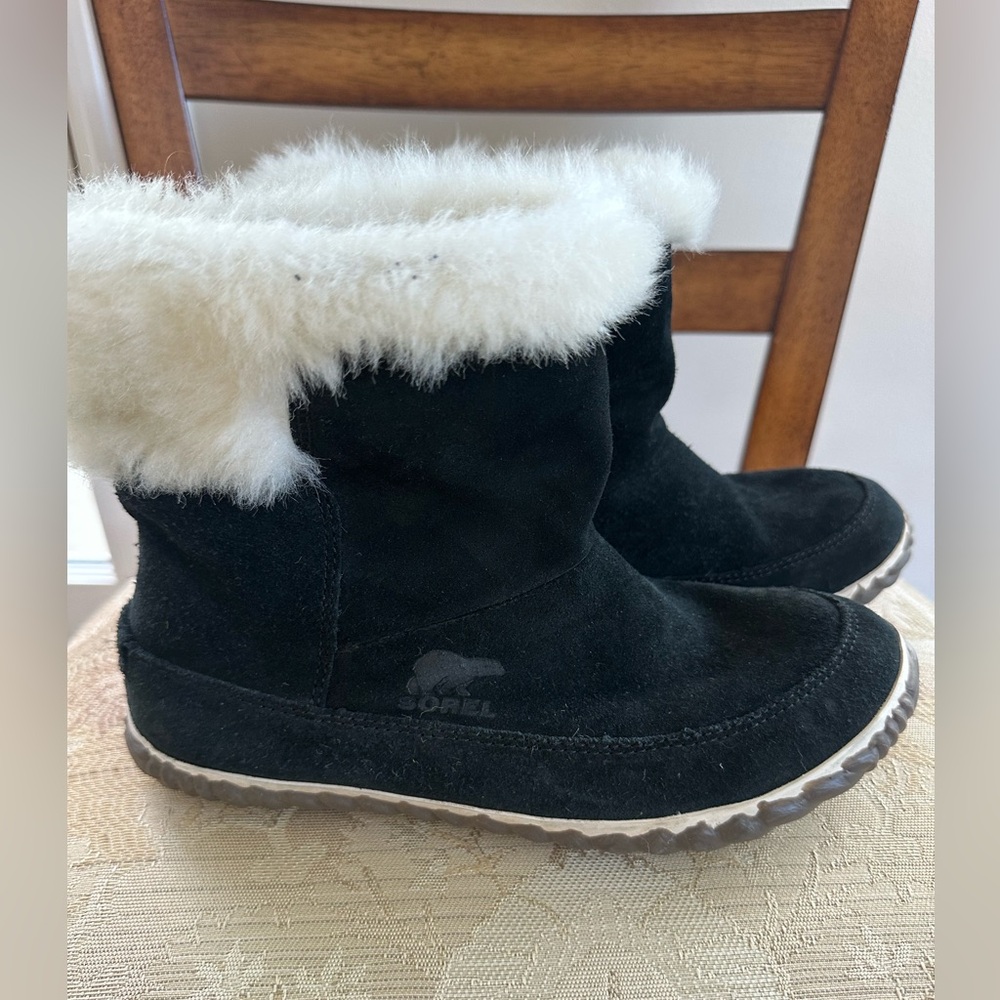 Sorel Women's Black Winter Boots